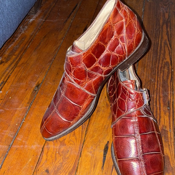 Authentic Mauri Leather Genuine Alligator Skin main image 2
